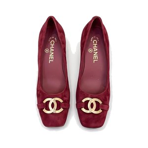CHANEL Double C Metal Buckle Flat Slip-on Shoes in Lambskin with Italian Leather Sole