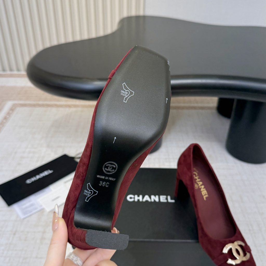 CHANEL Double C Metal Buckle Flat Slip-on Shoes in Lambskin with Italian Leather Sole