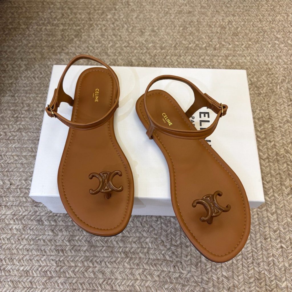 Celine Triomphe Thong Flat Sandals Lambskin Calfskin Lining Italian Leather Sole