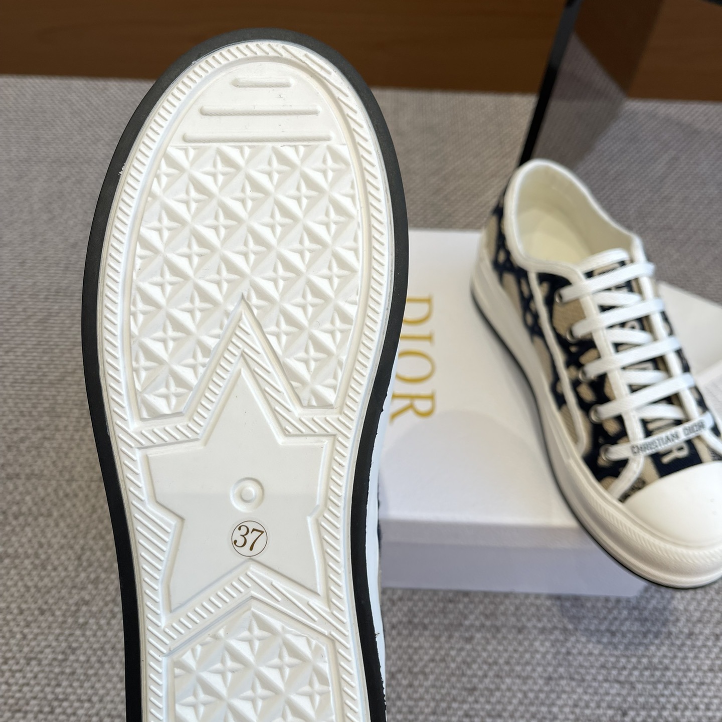DIOR Sneakers in Premium Leather with Molded Rubber Outsole