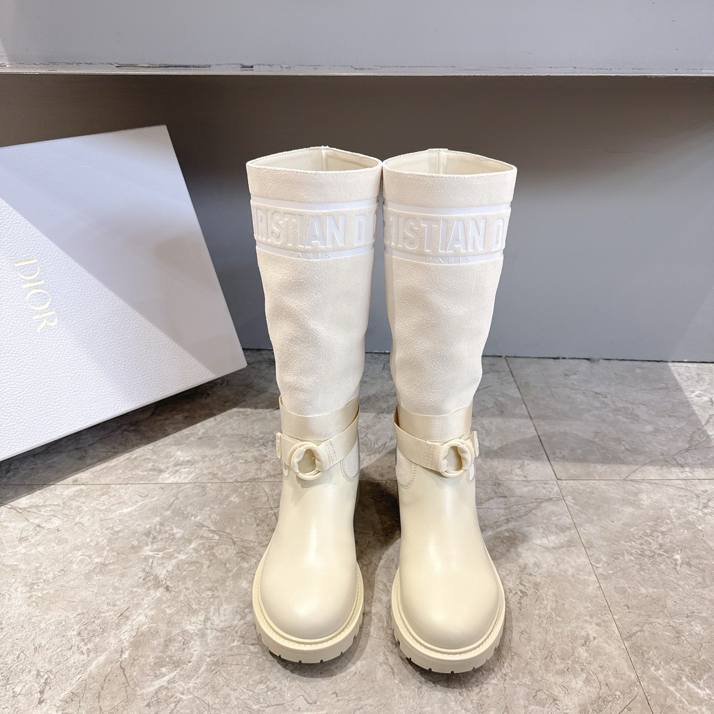 DIOR Boots in Premium Leather with Molded Rubber Outsole