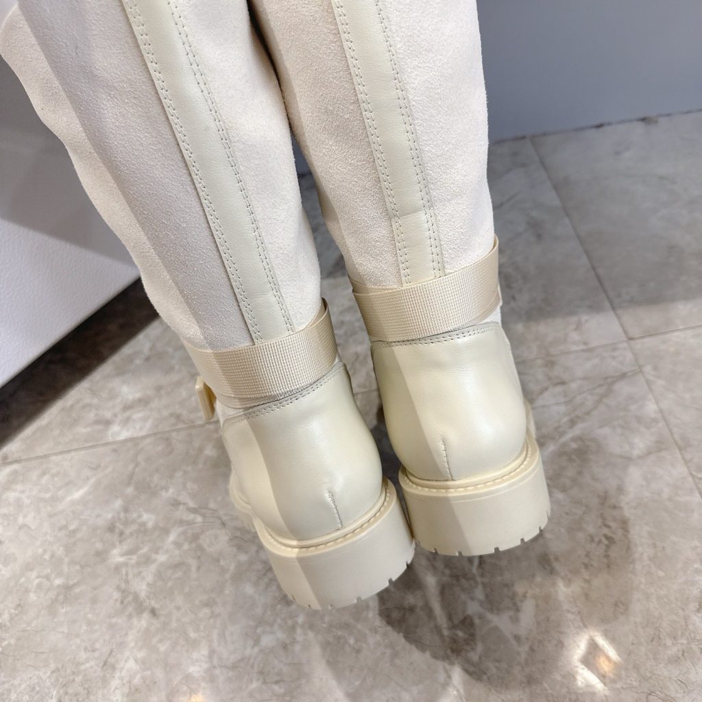 DIOR Boots in Premium Leather with Molded Rubber Outsole