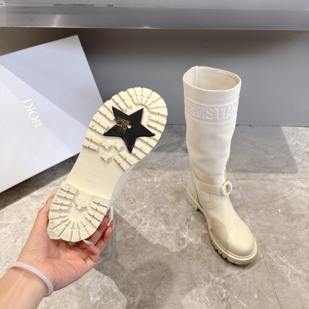 DIOR Boots in Premium Leather with Molded Rubber Outsole