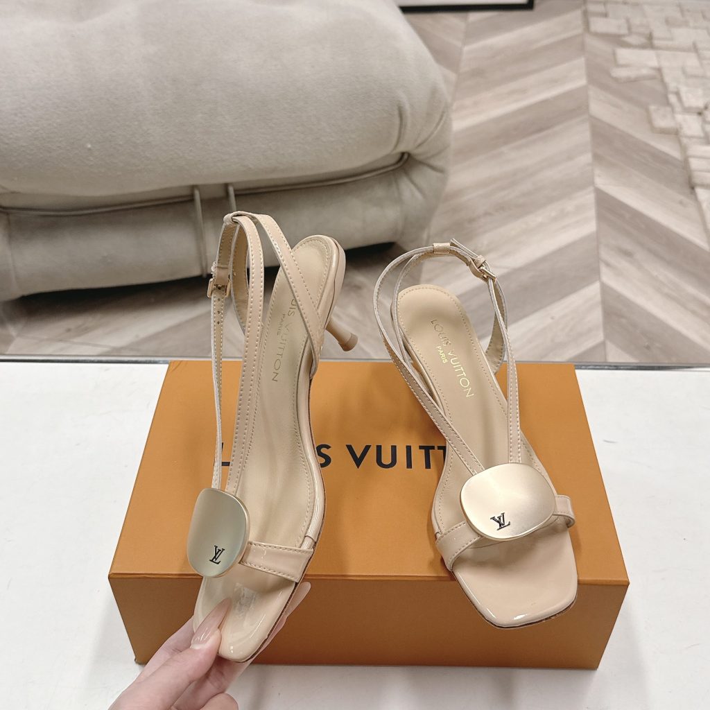 LOUIS VUITTON Sandals in Premium Leather with Molded Rubber Outsole
