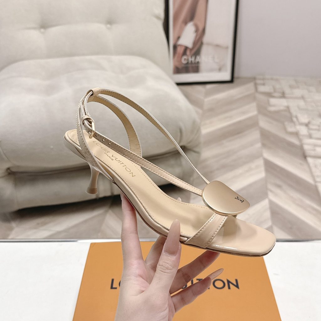 LOUIS VUITTON Sandals in Premium Leather with Molded Rubber Outsole