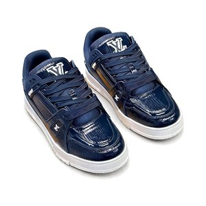 LOUIS VUITTON Sneakers in Premium Leather with Molded Rubber Outsole