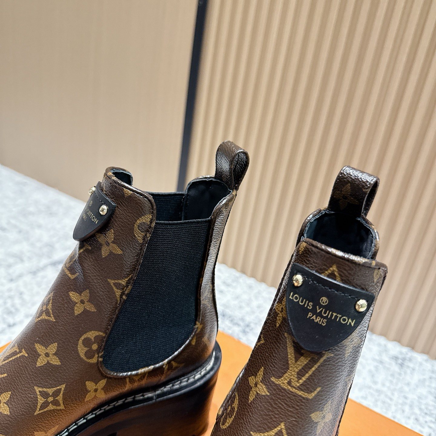 LOUIS VUITTON Boots in Premium Leather with Molded Rubber Outsole