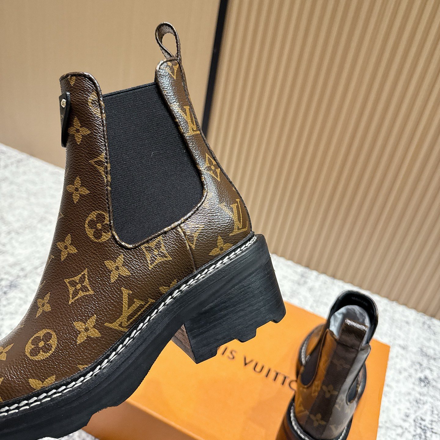 LOUIS VUITTON Boots in Premium Leather with Molded Rubber Outsole
