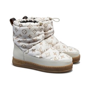LOUIS VUITTON Boots in Premium Leather with Molded Rubber Outsole