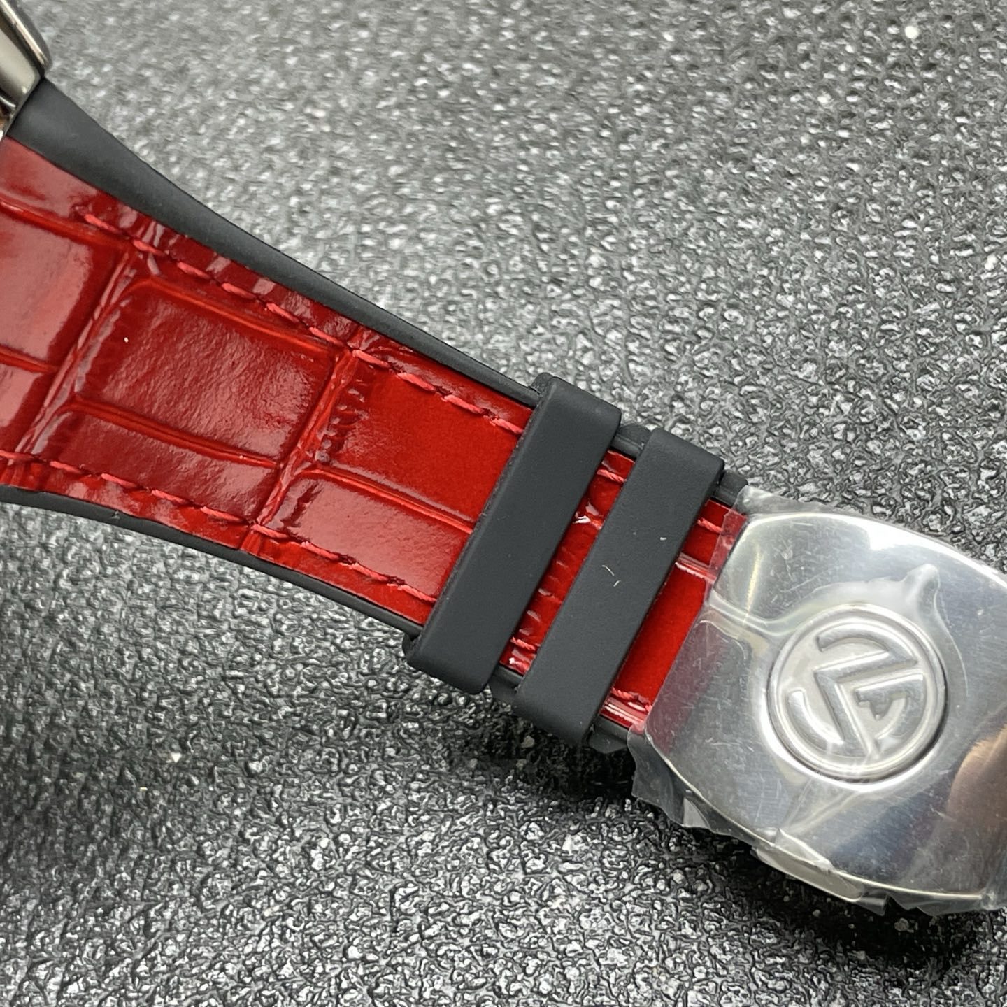 Franck Muller Vanguard V45 待核实 — 来源：本地 Qwen3-VL 识别；未取得可用官方页面 Watch,Watch