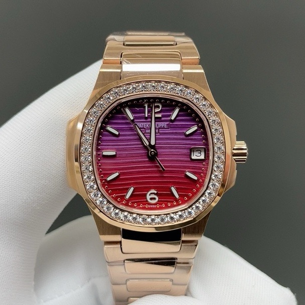 PATEK PHILIPPE Nautilus 701Patek Philippe Nautilus Style Automatic Watch, Green Dial Diamond Index Metal Bracelet0 Watch