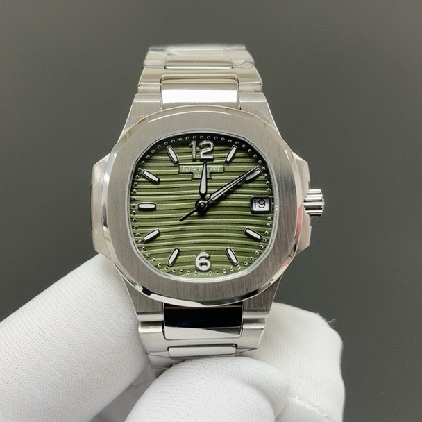 PATEK PHILIPPE Nautilus WatPatek Philippe Nautilus Style Automatic Watch, Blue Dial Date Metal Braceletch