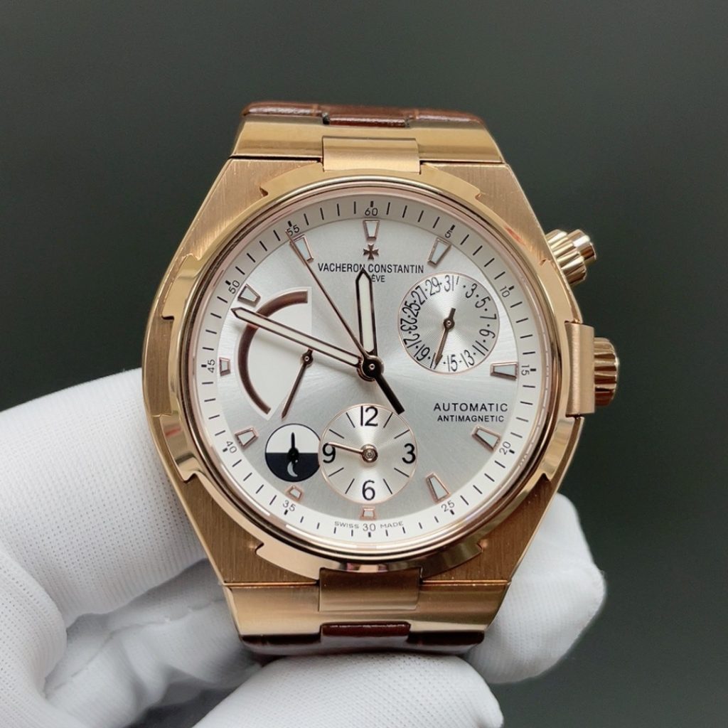 Vacheron Constantin OverseaVacheron Constantin Overseas Style Automatic Watch, Silver Dial Date Leather Straps Watch
