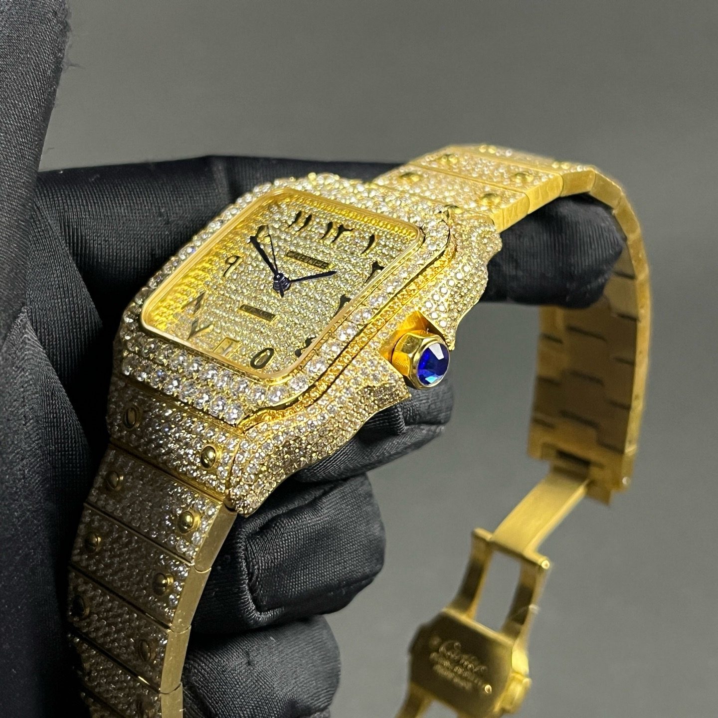 Cartier Automatic Watch, Diamond Pavé Dial Arabic Numeral Yellow Gold Case Metal Bracelet 100m WR