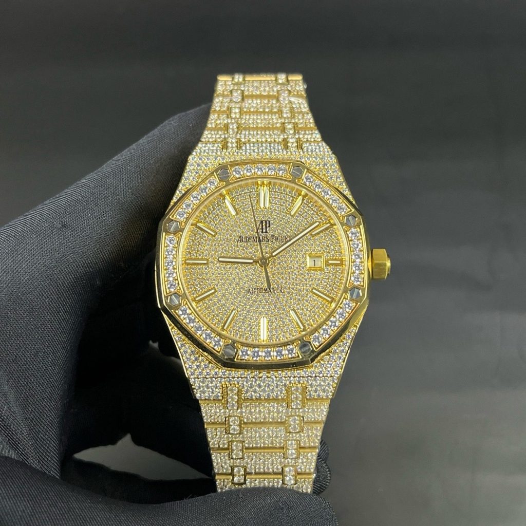 Audemars Piguet Automatic Watch, Diamond Dial Index Rose Gold Case Metal Bracelet Sapphire Crystal