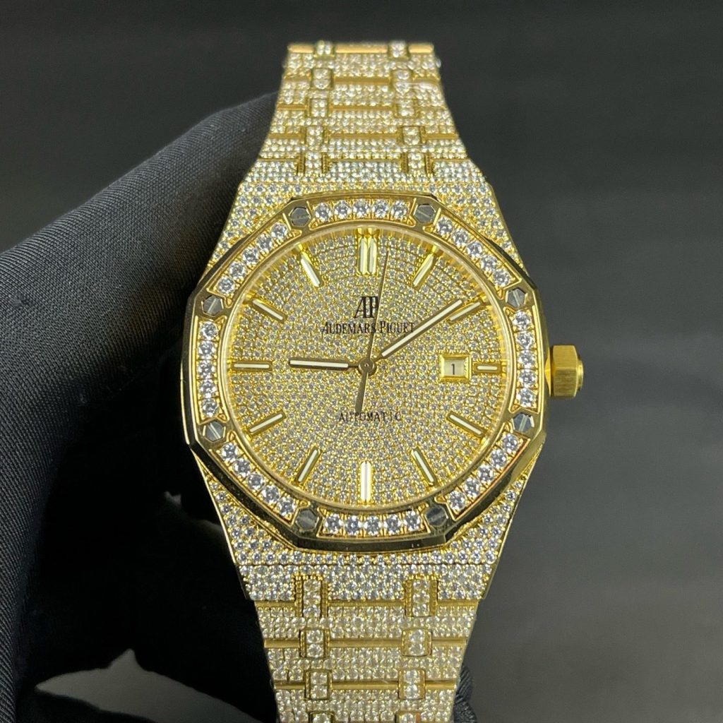 Audemars Piguet Automatic Watch, Diamond Dial Index Rose Gold Case Metal Bracelet Sapphire Crystal