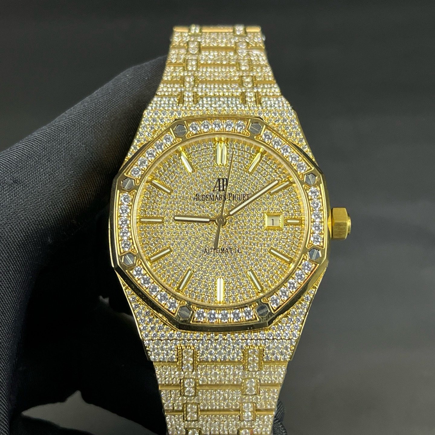 Audemars Piguet Automatic Watch, Diamond Dial Index Rose Gold Case Metal Bracelet Sapphire Crystal