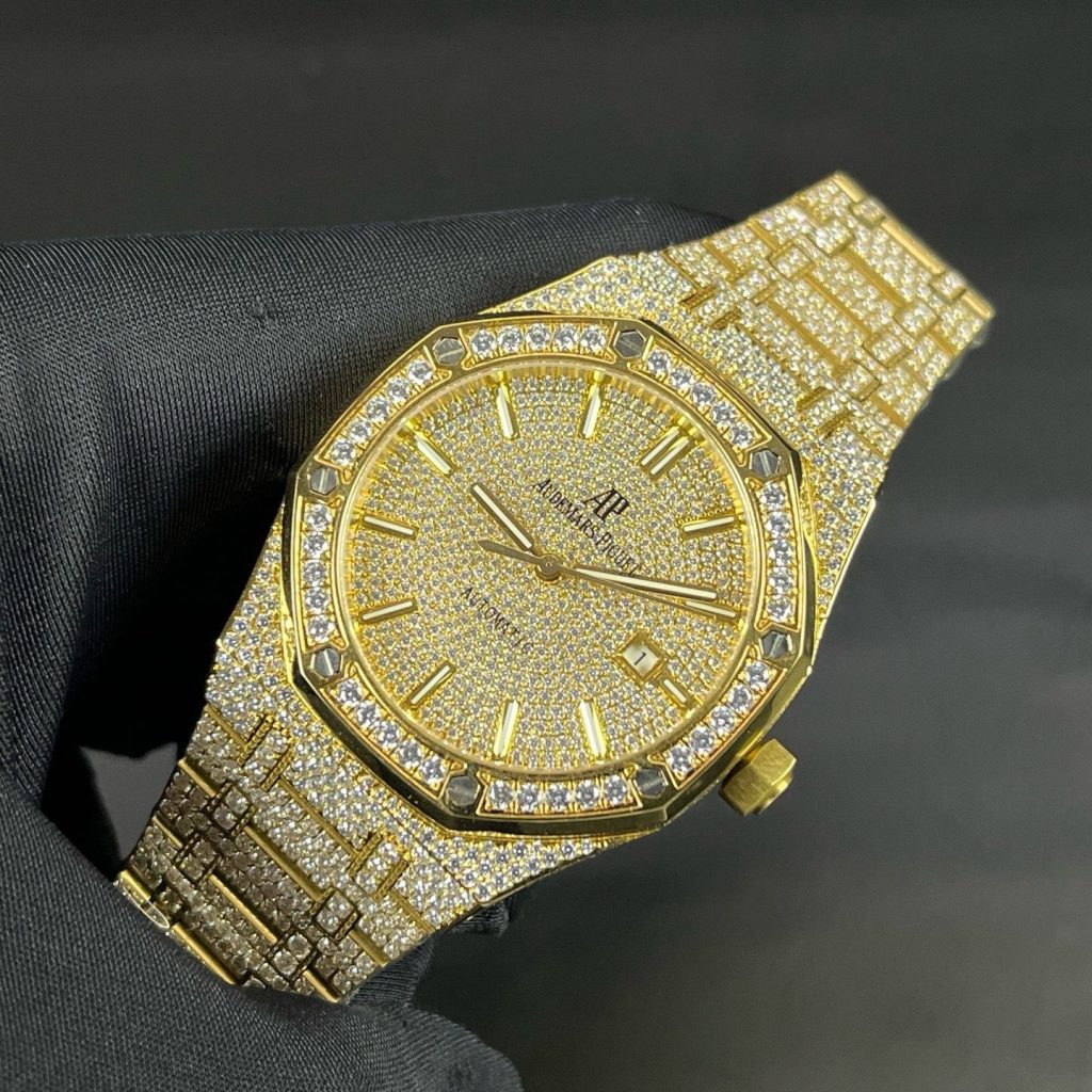 Audemars Piguet Automatic Watch, Diamond Dial Index Rose Gold Case Metal Bracelet Sapphire Crystal