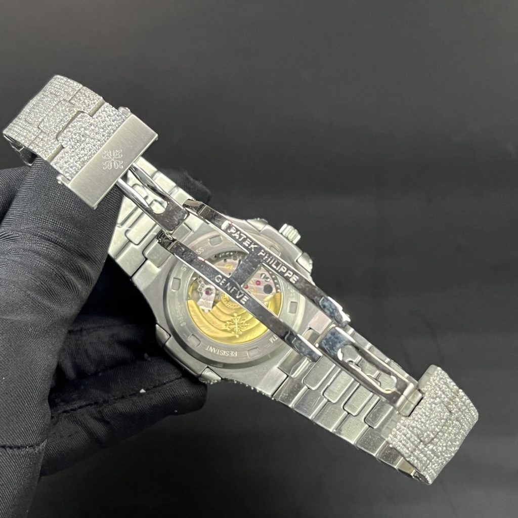 Patek Philippe Nautilus DiamPatek Philippe Nautilus Style Automatic Watch, White Dial Diamond Index Metal Braceletond Watch