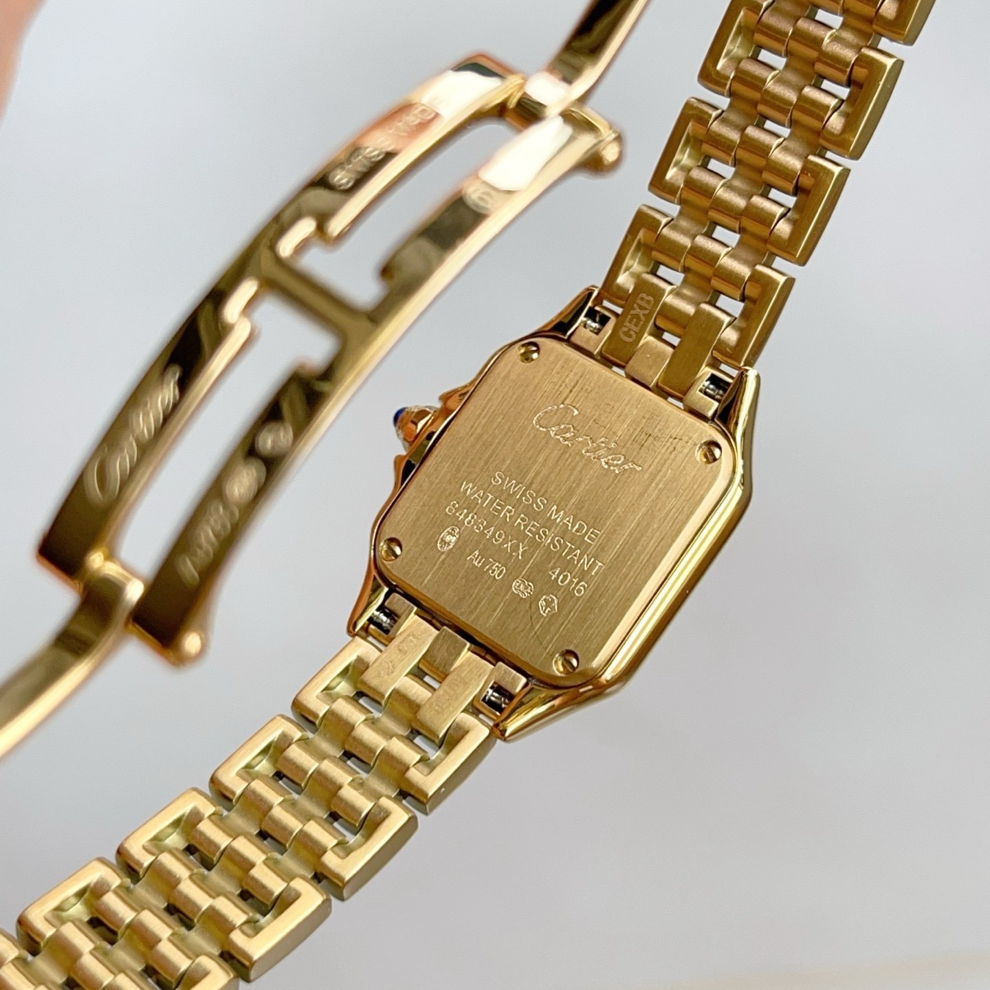 Cartier Panthere WatchCartier Panthère Style Quartz Watch, White Dial Roman Numeral Metal Bracelet