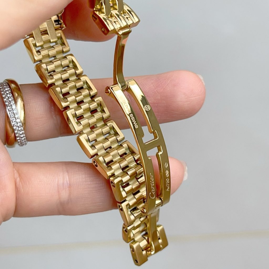 Cartier Panthere WatchCartier Panthère Style Quartz Watch, White Dial Roman Numeral Metal Bracelet