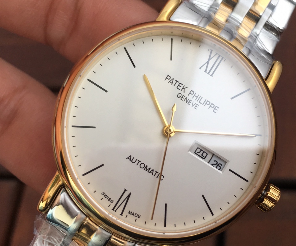 Patek Philippe Automatic Calendar Watch with Cream Dial and Metal Bracelet
