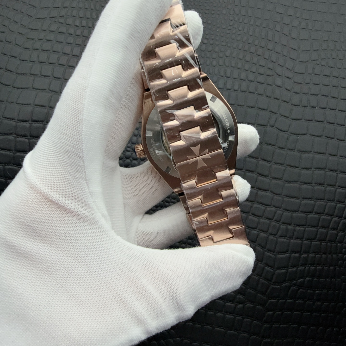 Vacheron Constantin-Style Automatic Watch with Rose-Gold Two-Tone Bracelet
