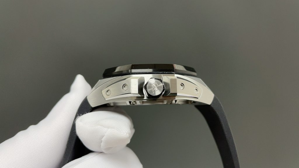 Octagonal Skeleton Watch wiAudemars Piguet Royal Style Automatic Watch, Rubber Strapth 3D Character Display