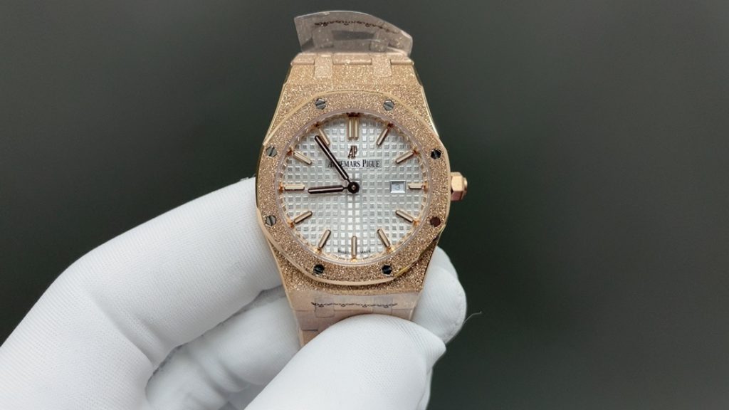 Audemars Piguet Royal Oak-Style Watch with Grande Tapisserie Dial