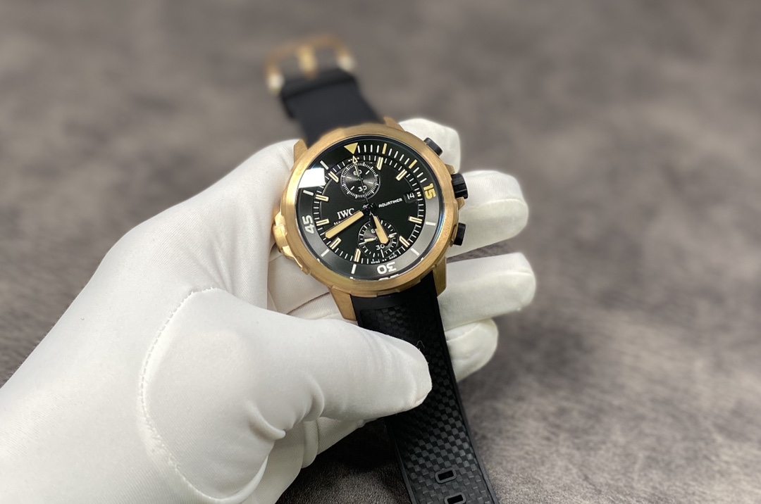 IWC Aquatimer-Style Watch with Black Dial and Yellow-Gold Tone Case
