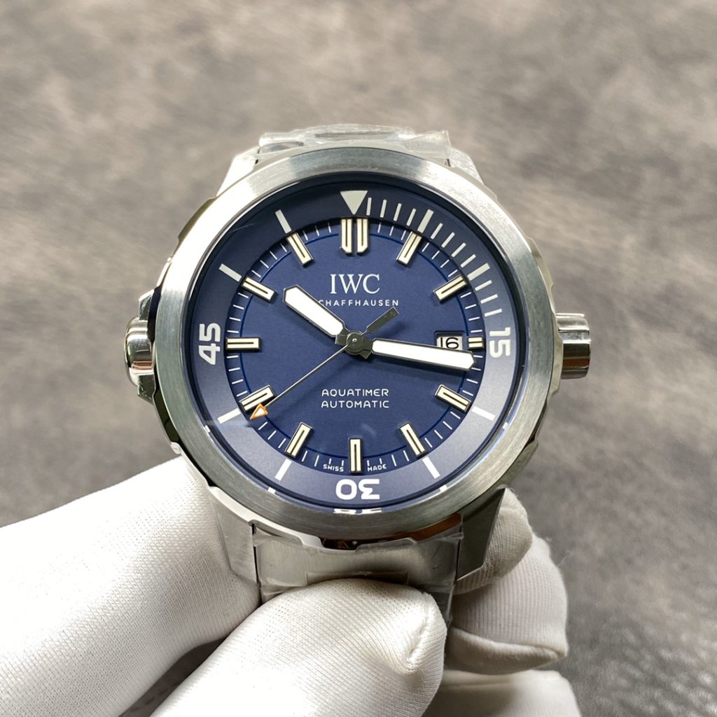 IWC Aquatimer-Style Watch with Blue Dial and Metal Bracelet