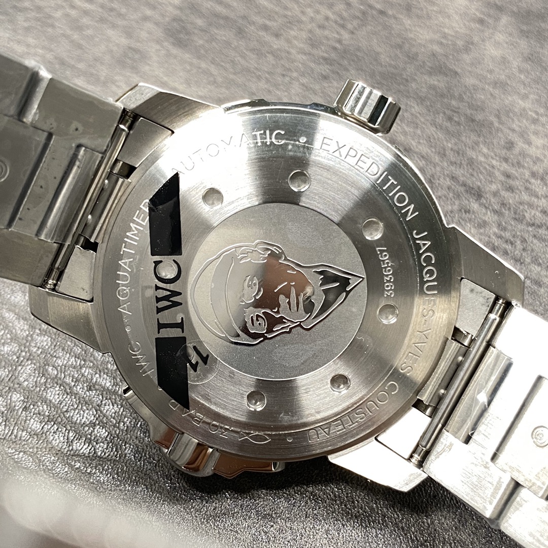 IWC Aquatimer-Style Watch with Blue Dial and Metal Bracelet
