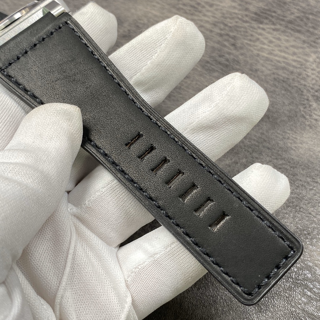 Bell & Ross BR01-Style Square Watch with Black Dial and Leather Strap