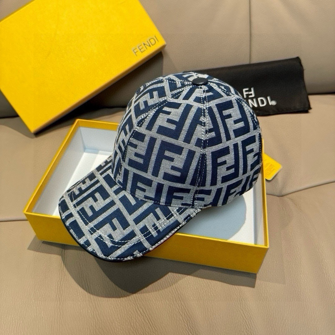 Fendi Hat Leather