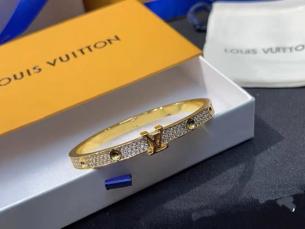 Louis Vuitton Empreinte Bangle Alloy Bracelet