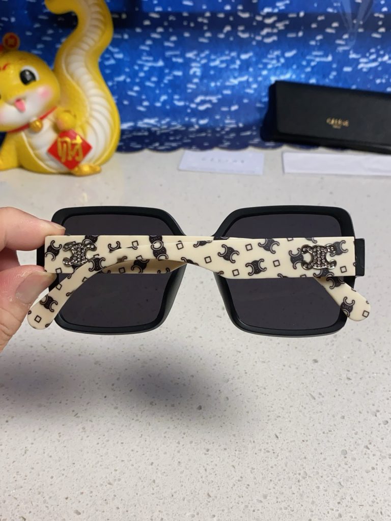 CELINE Triomphe Oversized Square Acetate Sunglasses Rhinestone Temple Logo